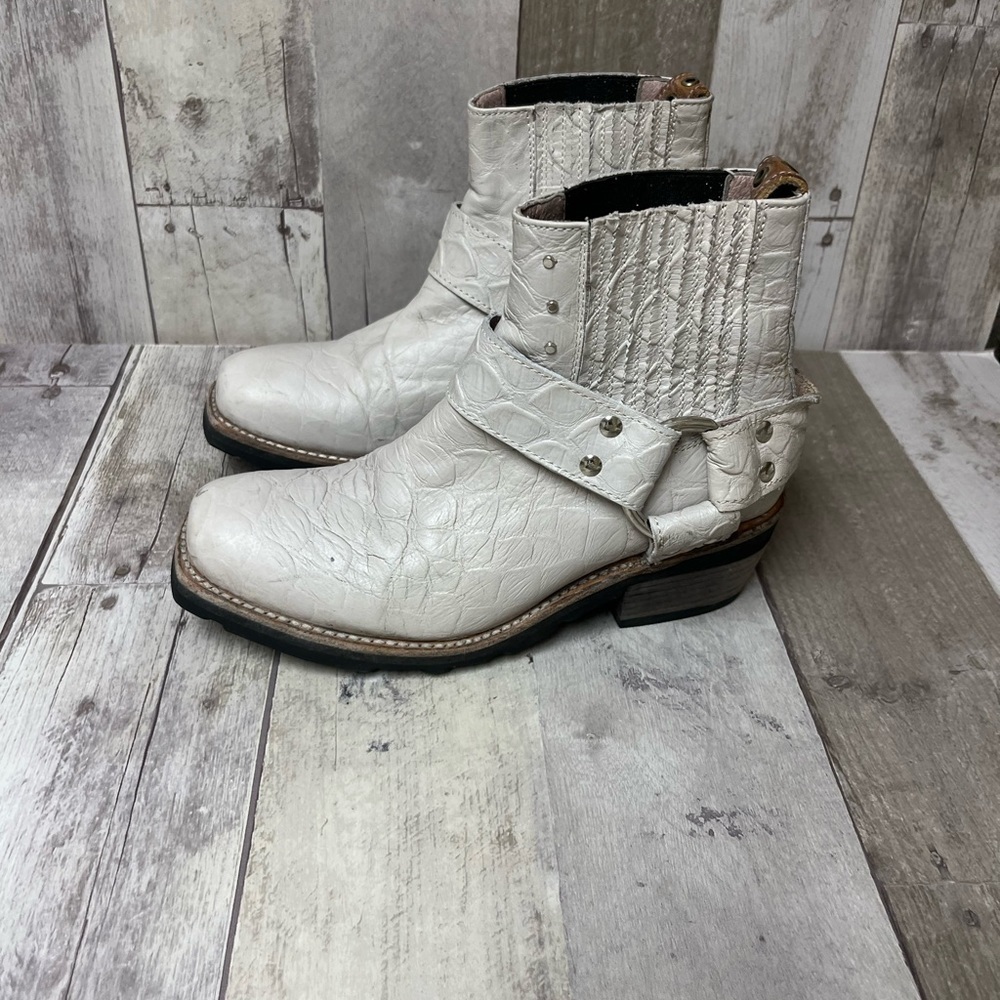 Freebird by Steven Limited Edition Whiskey Mood Ring Bootie Size 6 - Picture 8 of 16